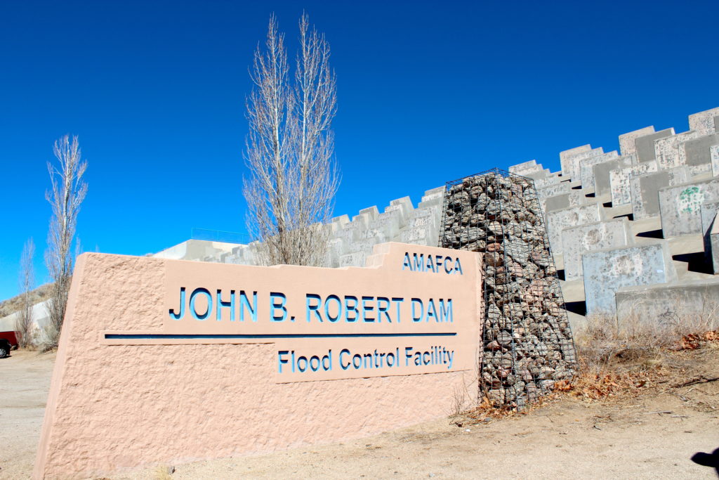 ‘Breaking Bad’ scenes turn dam into tourist stop