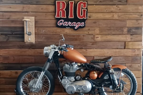 RIG Garage Bike