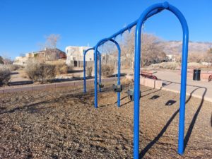 Barstow Park swings