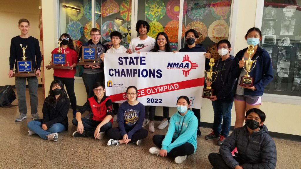 La Cueva High School 2022 Central NM Science Olympiad team.