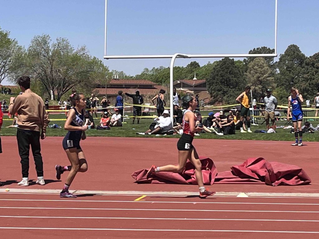 LCHS girls runner