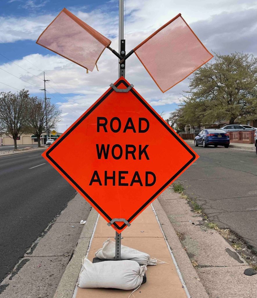 New traffic signal installed at Tramway and Paseo