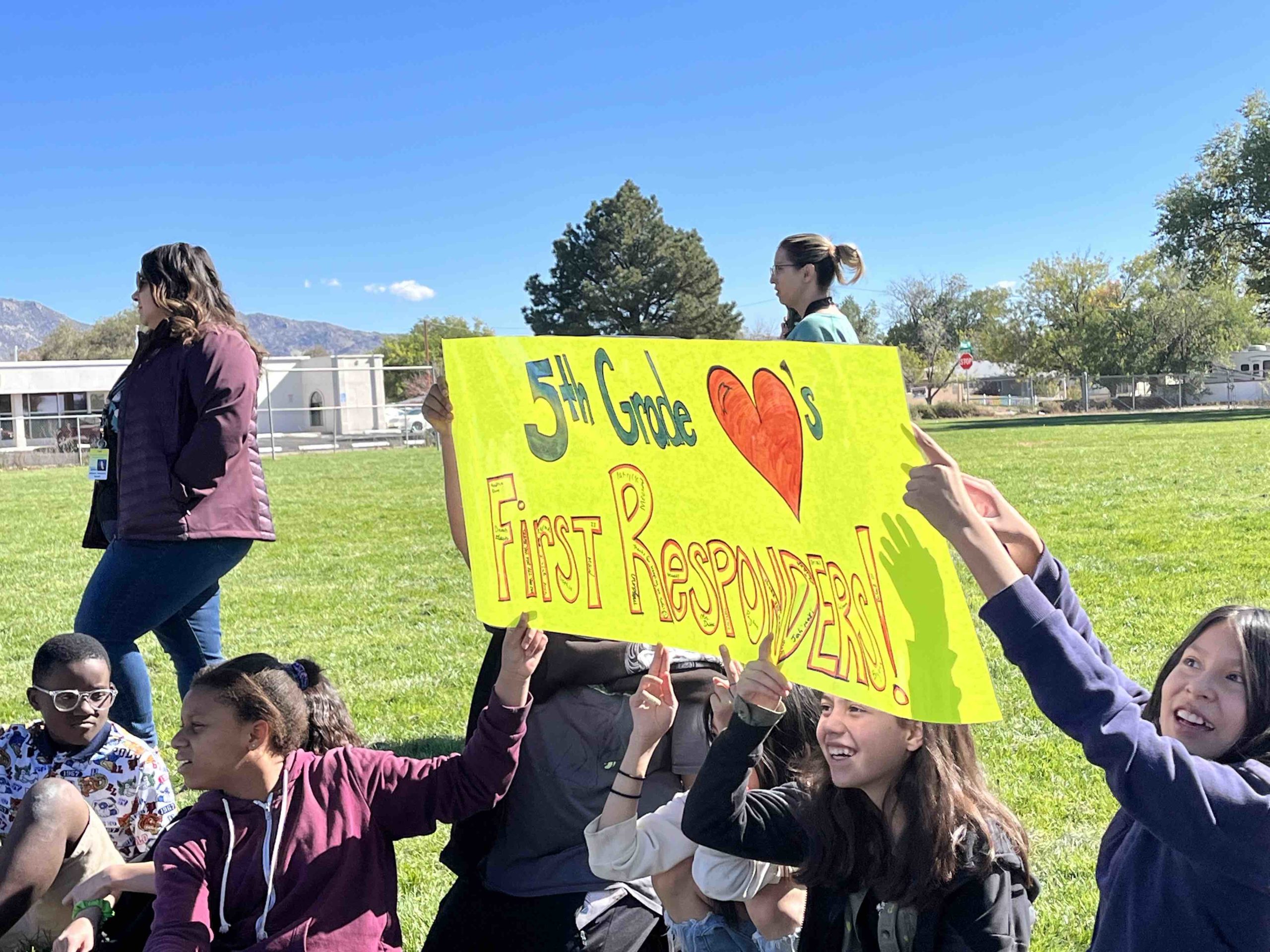 fifth graders love first responders sign