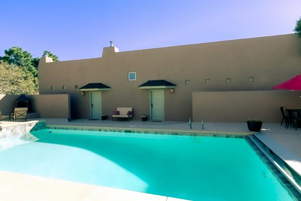 11510 Wilshire Avenue NE swimming pool - North Albuquerque Acres