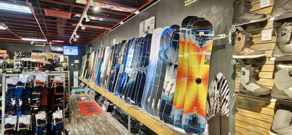 Snowboards at Sports Systems