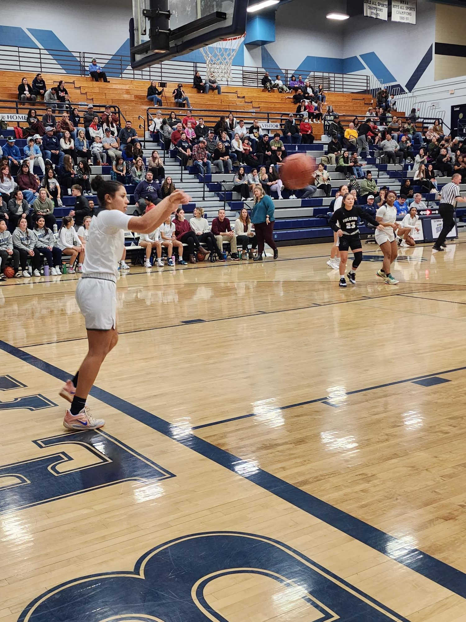 Volcano Vista girls basketball