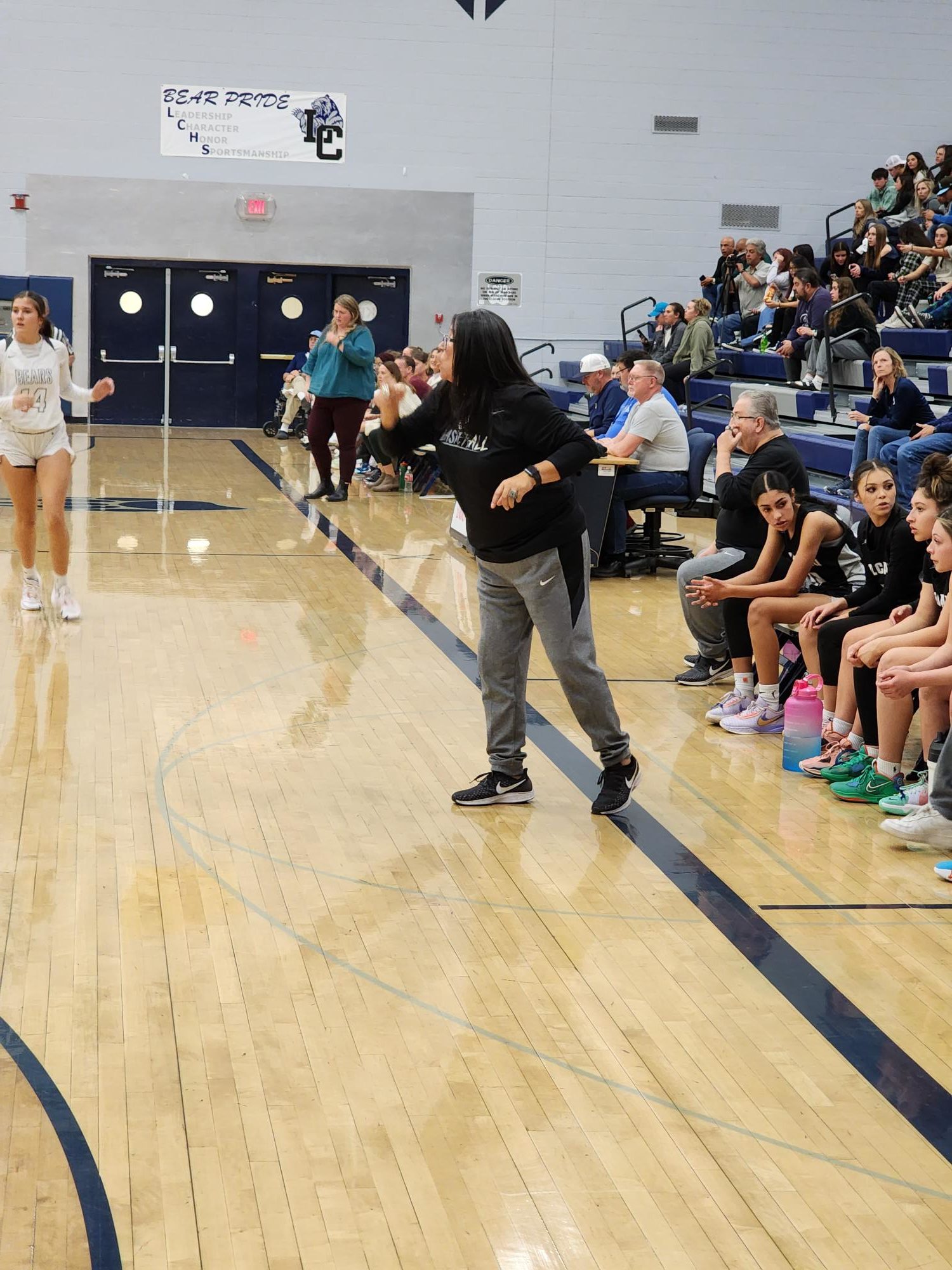 Volcano Vista girls basketball