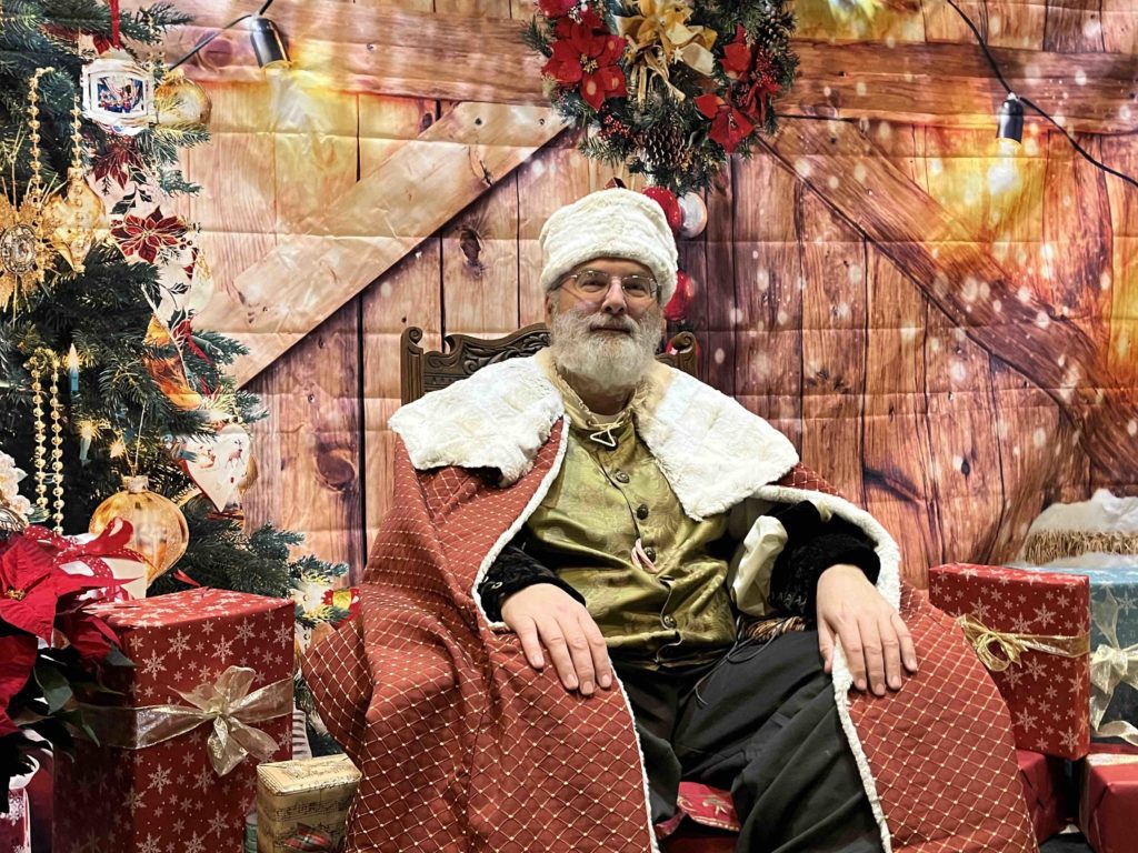 A variety of local vendors show up to Big Bad Bear Band Holiday Craft Show